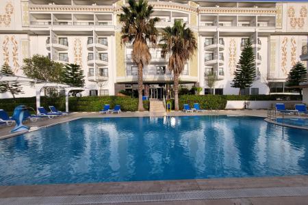 Отель Maya World Park в Кадрие - Турция