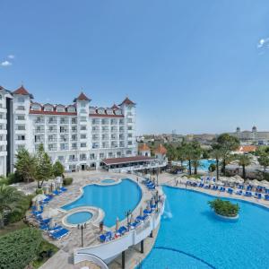 отель Serenis Hotel