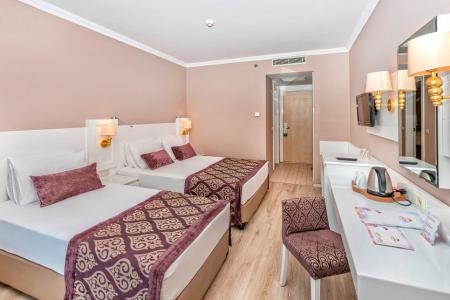 Отель Serenis Hotel в Кумкой - Турция