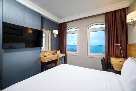 Отель Radisson Hotel Istanbul Sultanahmet в Султанахмет - Турция
