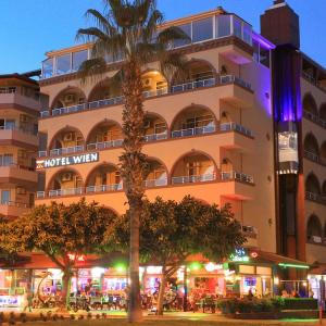 отель Hotel Wien Terbilek
