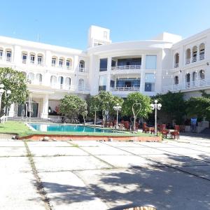 отель Chau Thanh Hotel