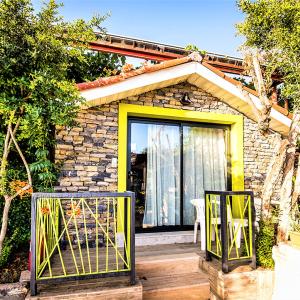 отель Leda Beach Hotel