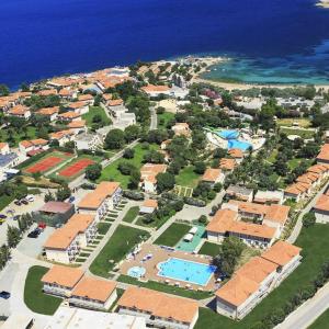 отель Club Resort Atlantis (Sigacik)