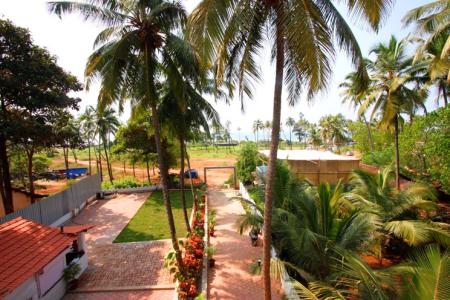 Отель El Paso Hotel в Арамболь - Индия