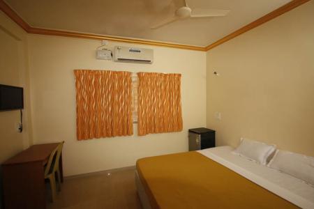 Отель El Paso Hotel в Арамболь - Индия