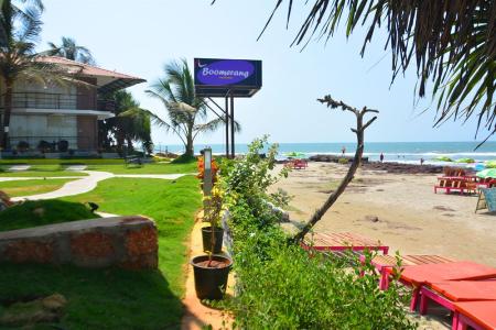 Boomerang Beach Resort