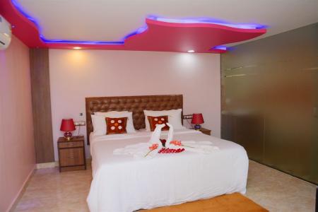 Boomerang Beach Resort