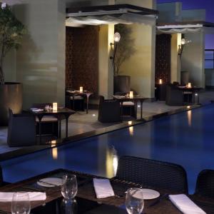 отель Southern Sun Abu Dhabi