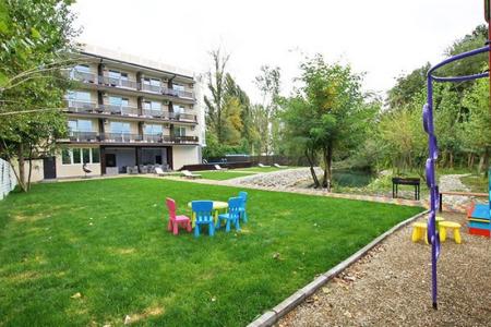 Отель Гостевой дом Вилла Море в Лазаревское - Россия