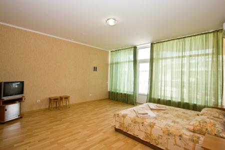 Отель Дим 2 в Коктебель - Россия