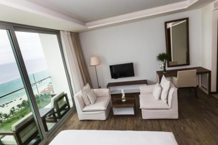 Отель A La Carte Da Nang Beach в Дананг - Вьетнам