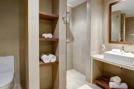 Отель A La Carte Da Nang Beach в Дананг - Вьетнам