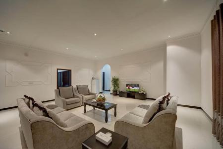 Royal Residence Hotel