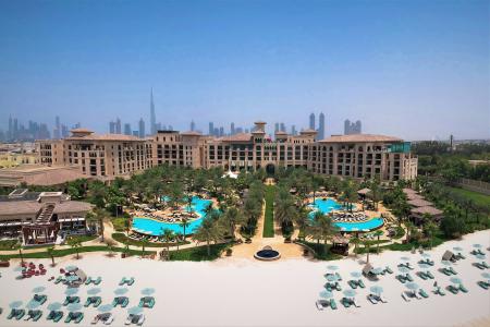 Отель Four Seasons Resort Dubai at Jumeirah Beach в Джумейра - ОАЭ