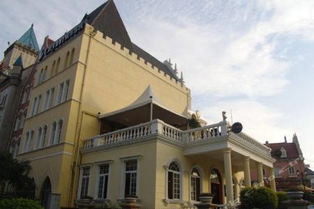 City Inn Window Of The World