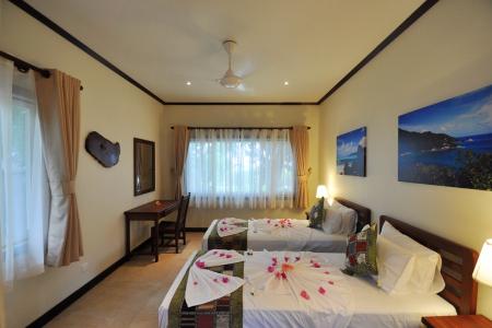 Cote D`or Footprints