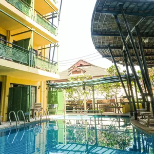 отель Bhundhari Chaweng Beach Resort