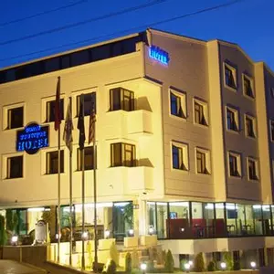 отель Nesta Boutique Hotel