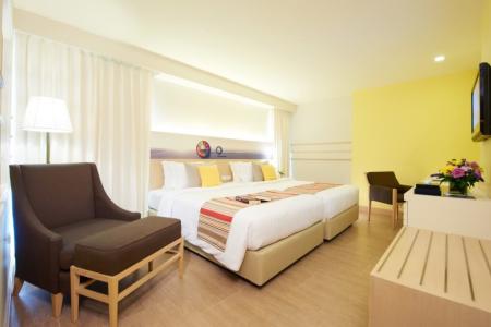 Отель Pattaya Sea View в Паттайя Бич Роад - Таиланд