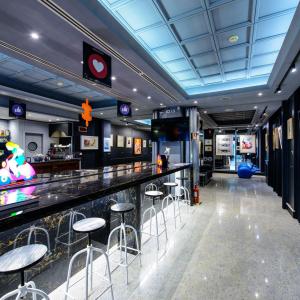 отель Admiral Art Hotel