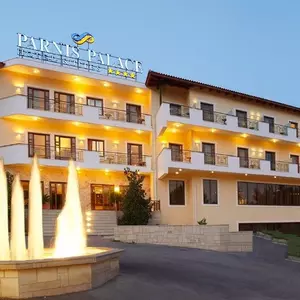 отель Parnis Palace Hotel Suites