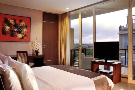 100 Sunset Boutique Hotel