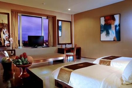 100 Sunset Boutique Hotel