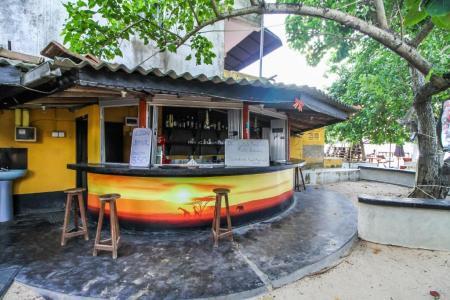 Отель Sea View Beach Resort в Унаватуна - Шри-Ланка