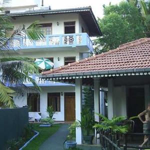 отель The Oasis Villa