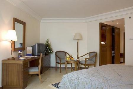 Golden Tulip Farah Rabat