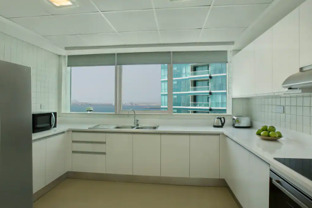 Отель DoubleTree by Hilton Hotel Dubai - Jumeirah Beach в Дубай Марина - ОАЭ