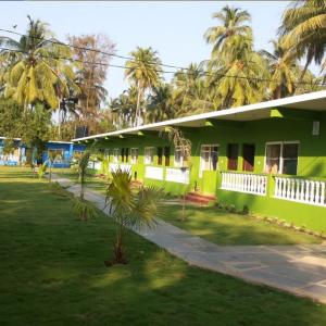отель Manthan Beach Resort
