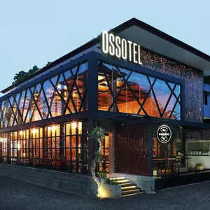 отель Ossotel Legian