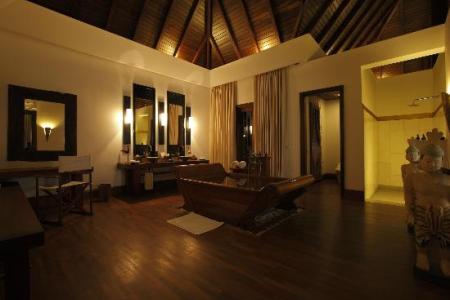 Ngapali Bay Villas & Spa