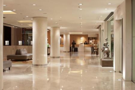 Отель The Royal Garden в Гонконг - Гонконг