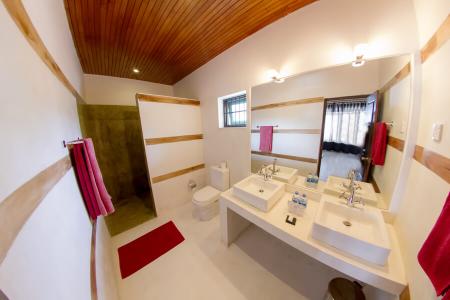 Отель Hotel Suite Lanka в Хиккадува - Шри-Ланка