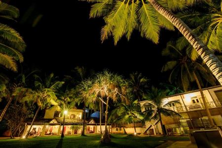 Отель Amor Beach Unawatuna в Унаватуна - Шри-Ланка