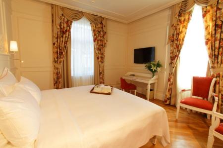 Отель Corinne Art & Boutique Hotel в Бейоглу (Пера) - Турция