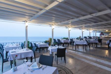 Отель Falcon Hotel в Лара - Турция