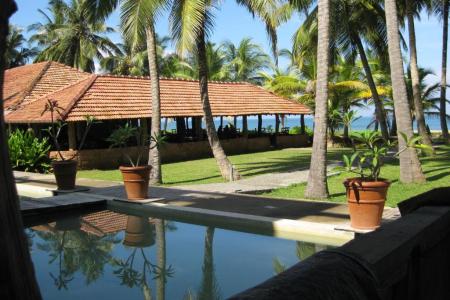 Отель Aquarius Resort в Маравила - Шри-Ланка