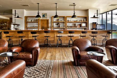 Отель Rooms Hotel Kazbegi в Степанцминда (Казбеги) - Грузия