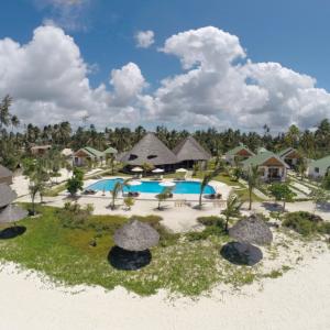 отель Kisiwa on the Beach