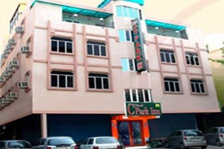 Отель Hotel C Park Inn в Дели - Индия