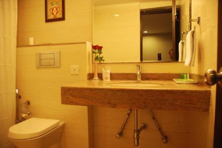 Отель Classic Diplomat в Дели - Индия