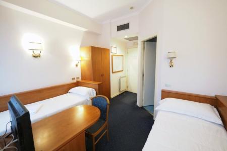 Отель Hotel Laura в Рим - Италия