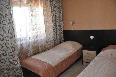 Отель Гостиница Арт-Отель (Елизово) в Камчатский край - Россия