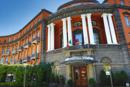 Отель Grand Hotel Yerevan в Ереван - Армения