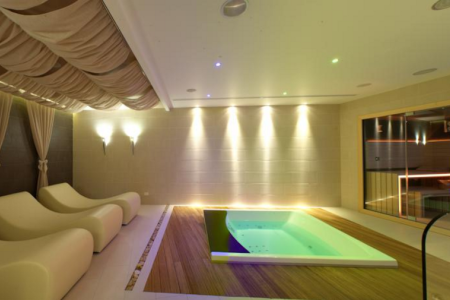 Отель Grand Hotel Yerevan в Ереван - Армения