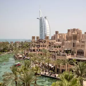 отель Jumeirah Al Qasr